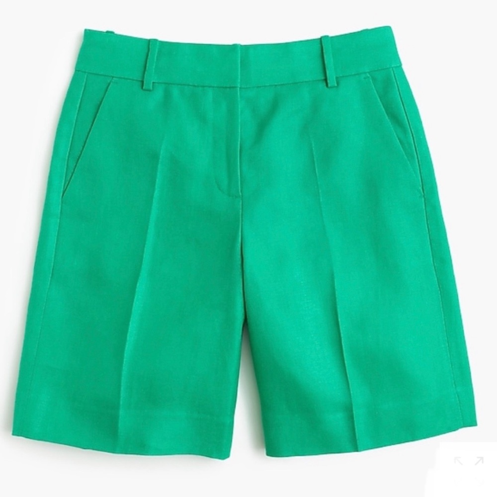 Bermuda Short in Heavy Linen